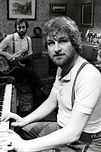Chas Hodges