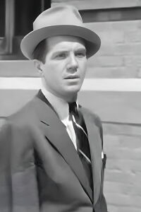 Cully Richards