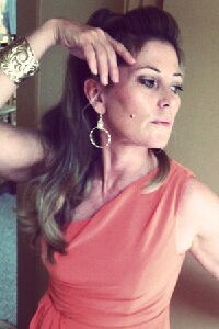 Diane Karagienakos