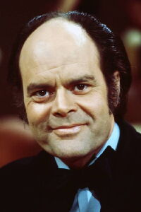 Donald Grobe