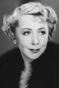 Elsa Carlsson