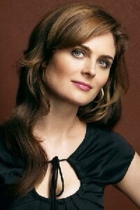 Emily Deschanel