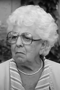 Enid Saunders