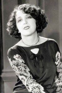 Estelle Taylor