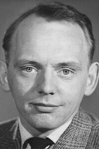 Finn Henriksen