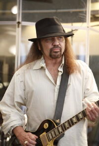 Gary Rossington