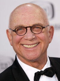 Gavin MacLeod