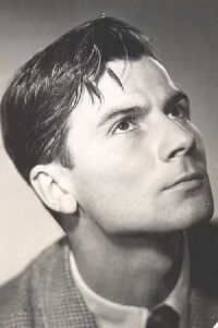 Gilbert Gil