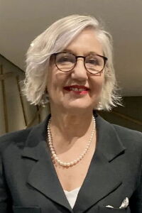 Glenda Gray