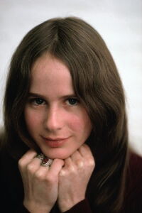 Glynnis O'Connor