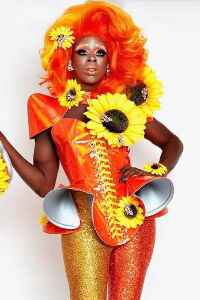 Honey Davenport
