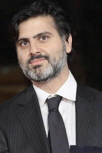 Hossein Keshavarz
