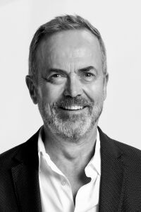 Ian Stewart