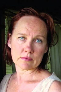 Iris DeMent