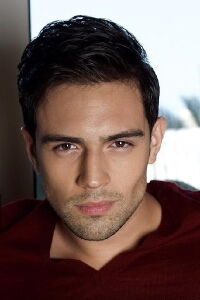 Isaac Reyes