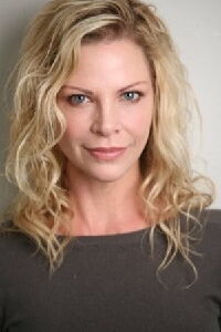 Julianne Christie