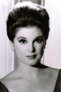 Karen Sharpe