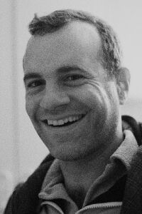 Kaveh Nabatian