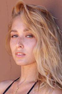 Kelly Ellen Collins
