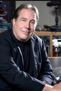 Ken Caillat