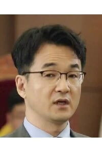 Kim Seong-yong