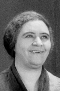 Laura Bowman