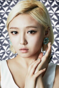 Lee Min-young