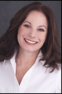 Lisa Barnes