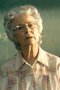 Lois Geary