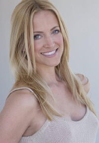 Lori Heuring
