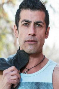 Luis Uribe