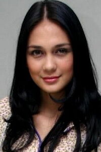 Luna Maya