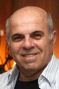 Marcio Curi