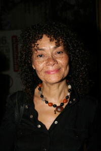 Mariette Monpierre