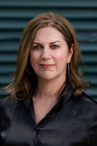 Meg Gardiner