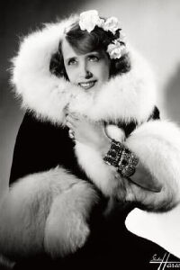 Mistinguett