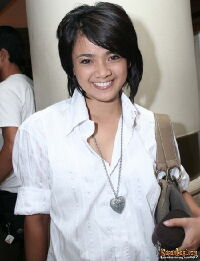 Nirina Zubir