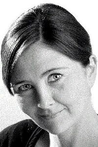 Noni Lewis