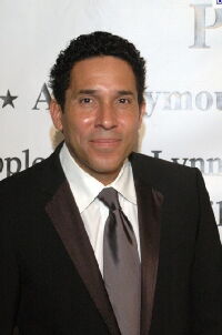 Oscar Nuñez