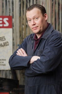 Ricky Groves