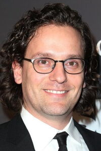 Robert Levine