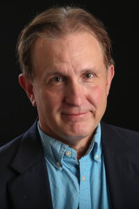 Robert Tinnell