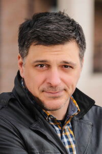 Roland Okropiridze
