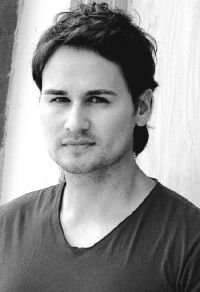 Ruben Angelo