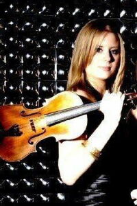 Stephanie Cavey