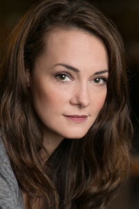 Tara Ochs