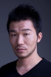 Tsutomu Takahashi