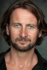 Vince Leigh