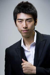 Wi Ji-Woong