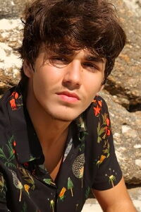 Xande Valois